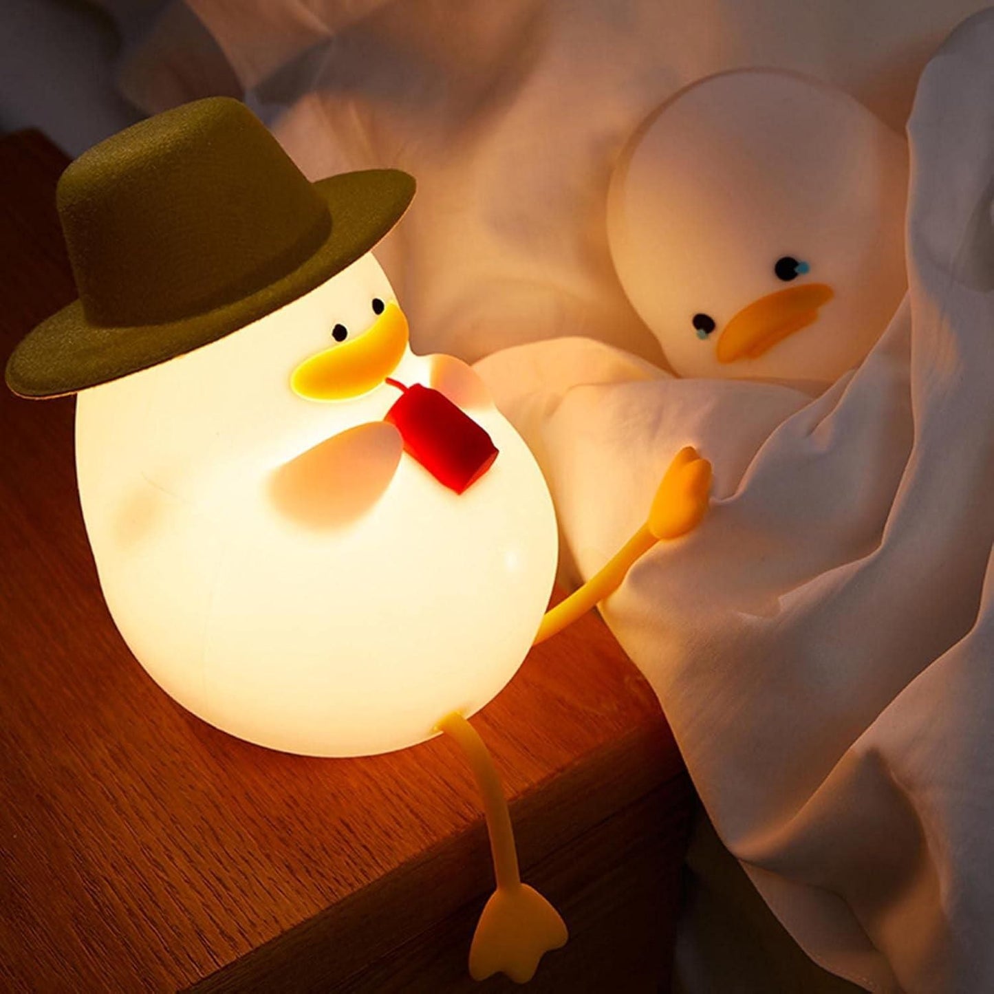 LumiDuck Silicone Night Light – Soft Glow Companion for Peaceful Nights